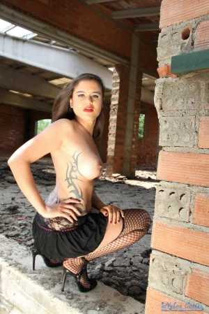 45-sexy-legs-in-nylons